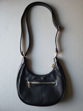Jess 3-in-1 Hobo, Crossbody, & Wristlet Purse